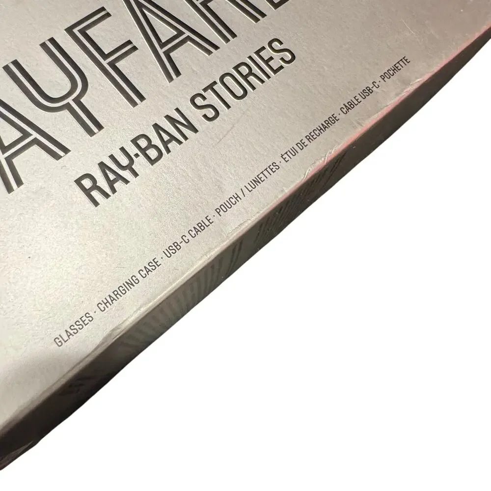 Ray-Ban Stories Wayfarer Smart Glasses RW4002 Meta Facebook Complete Box